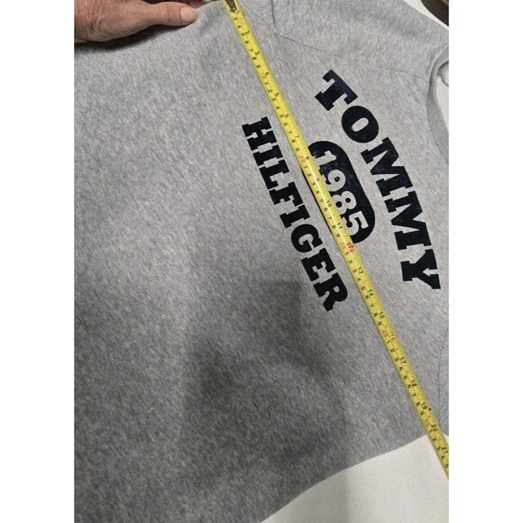 Tommy Hilfiger Denim 1985 Crewneck Sweatshirt Gray Size S/M Logo Pullover USA - Picture 6 of 15